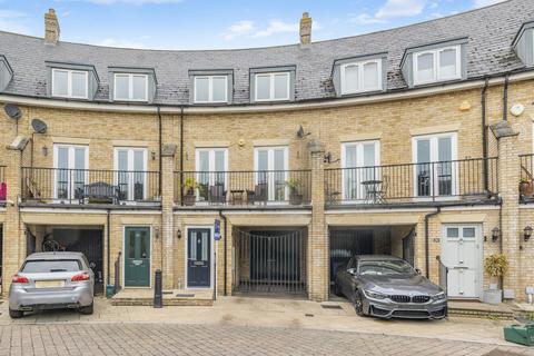 Britten Crescent, Witham, Essex 4 bed terraced house for sale