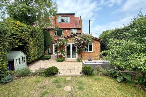 Carters Hill, Billingbear, Wokingham... 4 bed semi
