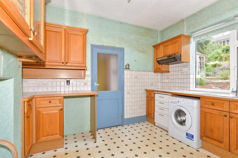 The Esplanade, Rochester ME1 2 bed detached bungalow for sale