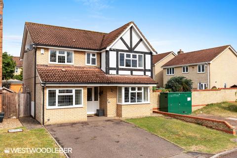Christie Close, Broxbourne EN10 4 bed detached house for sale