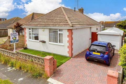 Dorothy Avenue, Peacehaven BN10 2 bed detached bungalow for sale