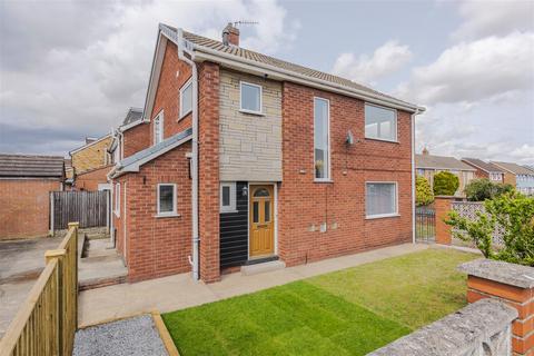 Morecambe Avenue, Scunthorpe 3 bed detached house for sale