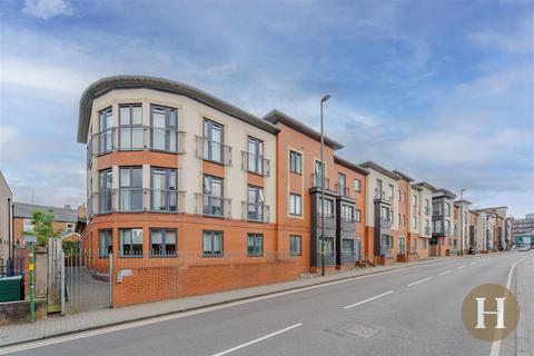 Harborne Central, High Street... 2 bed apartment for sale
