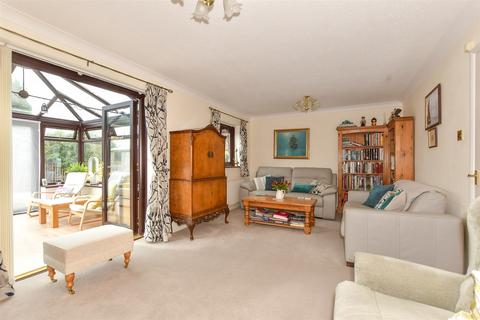 Selbey Close, Herne Bay CT6 4 bed detached house for sale