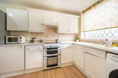John Barnes Walk, Stratford, London, E15 2 bed maisonette for sale