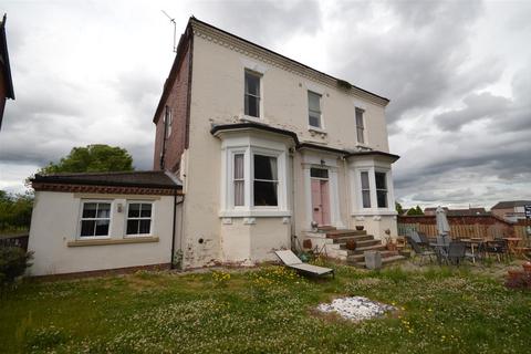 Lumley Street, Castleford 4 bed detached house for sale