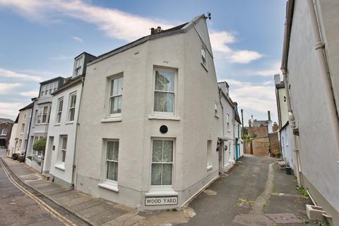 Oak Street, Deal, CT14 3 bed semi