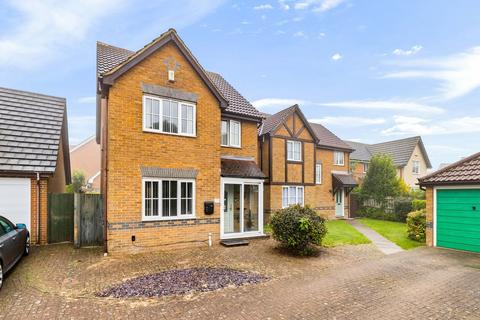 Haven Drive, Hawkinge, Folkestone, CT18 3 bed detached house for sale