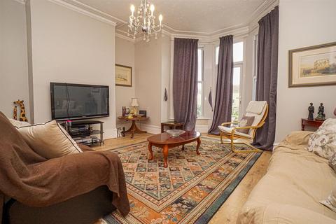 Russell Street, Hastings 3 bed maisonette for sale