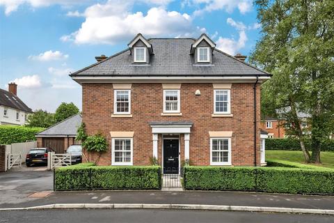 Whatley Drive, Pewsey 4 bed detached house for sale