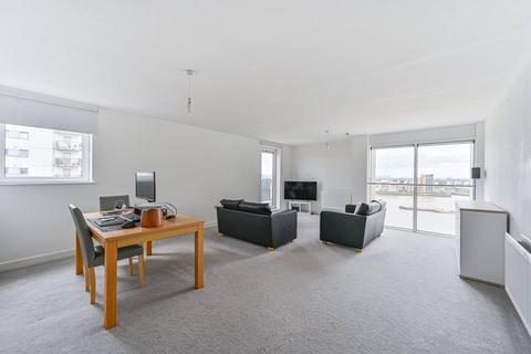 Erebus Drive, Thamesmead, London, SE28 2 bed flat for sale