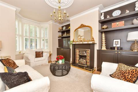 Milton Road, Southsea PO4 3 bed terraced house for sale