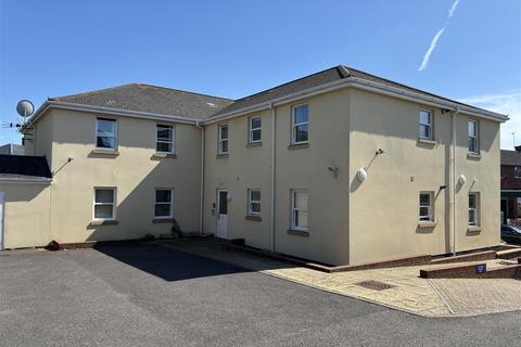 Exeter 2 bed apartment for sale