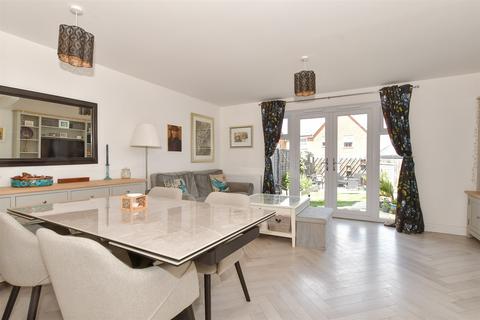 Tettenhall Way, Faversham, Kent 3 bed terraced house for sale