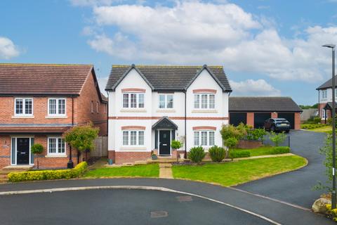 Damstead Park Avenue, Alfreton 4 bed detached house for sale