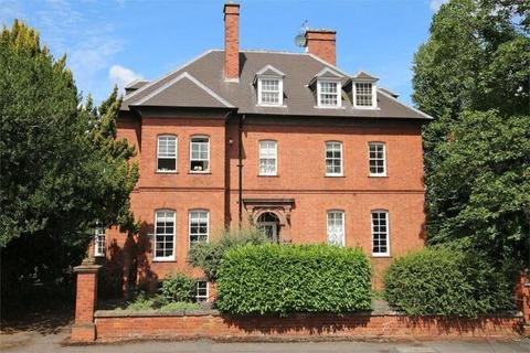 Overton Park Road, Gloucestershire GL50 1 bed apartment for sale