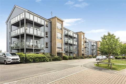 Kennett Lane, Chertsey, Surrey, KT16 2 bed apartment for sale