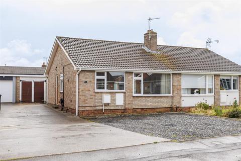 De Grey Place, Bishopthorpe, York 2 bed semi