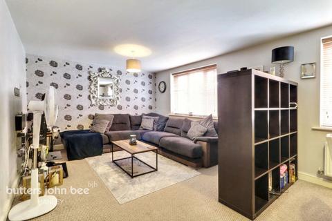Wardle Gardens, Leekbrook, Leek ST13 7AR 2 bed flat for sale