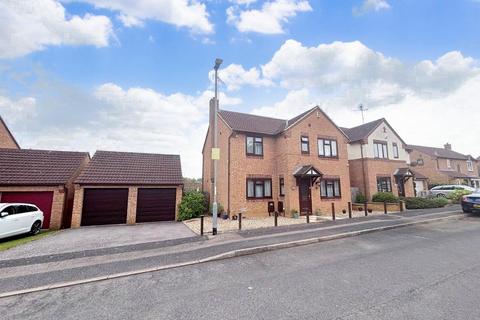 Allard Close, Rectory Farm... 4 bed detached house for sale