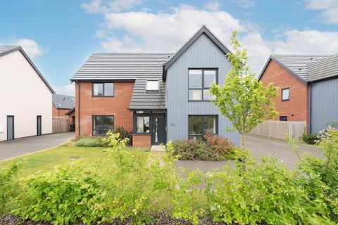 Mentmore Way, Poringland 4 bed detached house for sale
