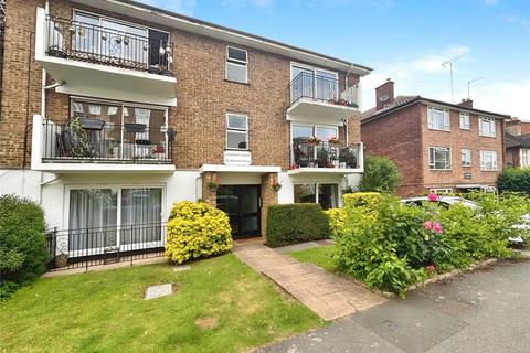 Adelaide Road, Surbiton KT6 2 bed flat for sale