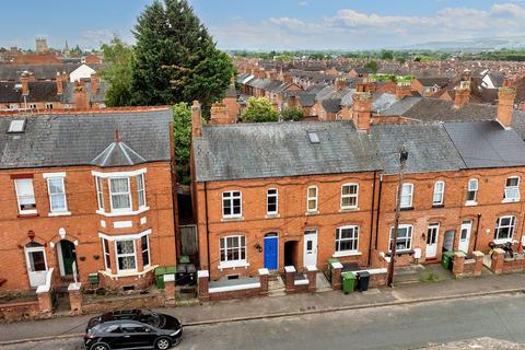 Queens Road, Evesham, WR11 3 bed terraced house for sale