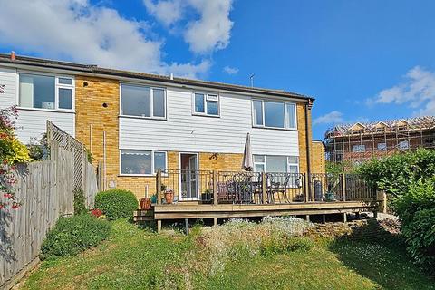 St. Davids Close, Whitstable, CT5 1QD 4 bed semi