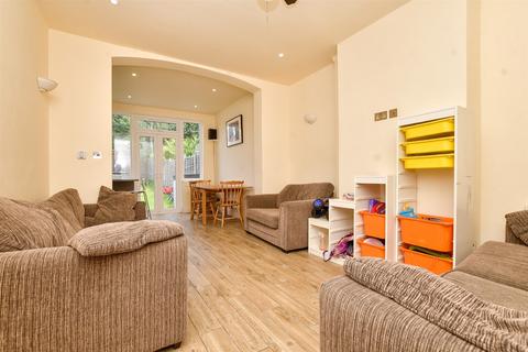 Demesne Road, Wallington SM6 5 bed semi