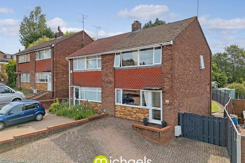 Hugh Dickson Road, Colchester, CO4 3 bed semi
