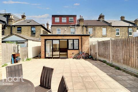 Northbrook Road, Ilford 4 bed end of terrace house for sale