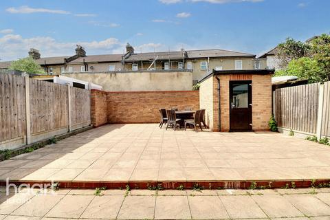 Northbrook Road, Ilford 4 bed end of terrace house for sale