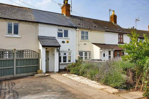 Painswick Road, Matson, GL4 2 bed terraced house for sale