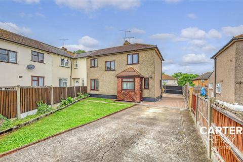 Southey Walk, Tilbury, RM18 3 bed semi
