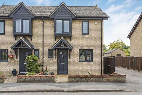 Rosemary Road, Cambridge CB25 3 bed semi