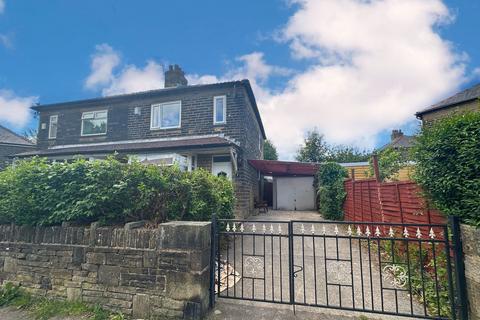 Moorlands Crescent, Halifax HX2 3 bed property for sale