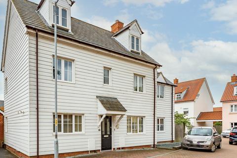 Petunia Court, Wymondham 6 bed detached house for sale