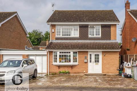 Hunters Close, Norwich NR13 4 bed detached house for sale