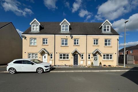Dan Y Cwarre, Carway 4 bed terraced house for sale