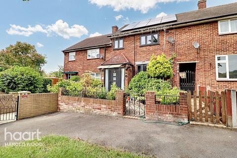 Wigton Road, Romford 4 bed terraced house for sale