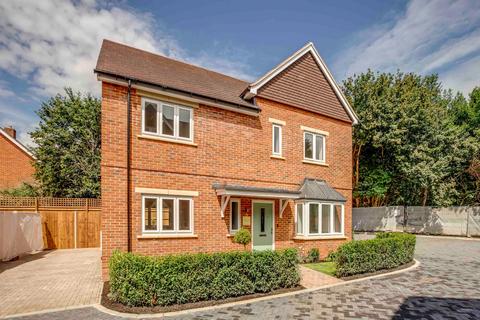 Jubilee Mews, Buckinghamshire HP13 4 bed detached house for sale