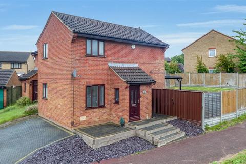 Lundholme, Heelands, Milton Keynes 3 bed semi
