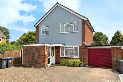 Wellswood Close, Hemel Hempstead HP2 3 bed detached house for sale