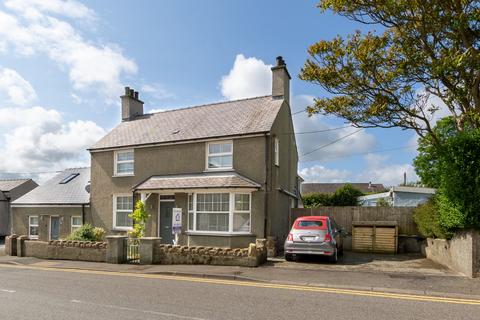 Bodffordd, Llangefni, Isle of... 4 bed detached house for sale