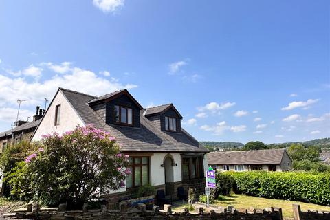 Pymroyd Lane, Huddersfield 3 bed detached bungalow for sale