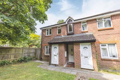 Lowdell Close, West Drayton UB7 1 bed maisonette for sale