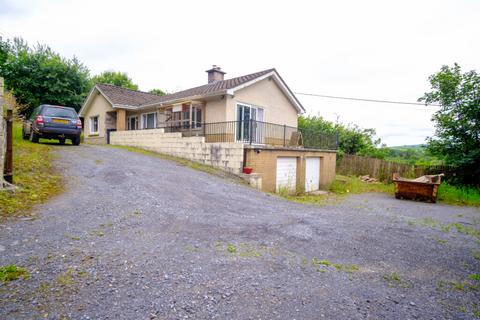 Johnstown SA31 2 bed detached bungalow for sale