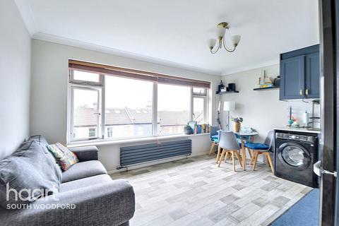 Prospect Road, Woodford Green 1 bed flat for sale