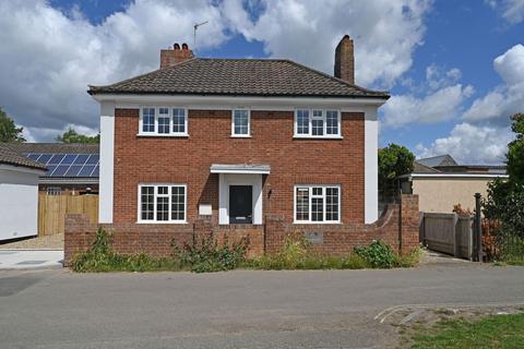 Street Farm Road, Saxmundham, Suffolk 3 bed detached house for sale