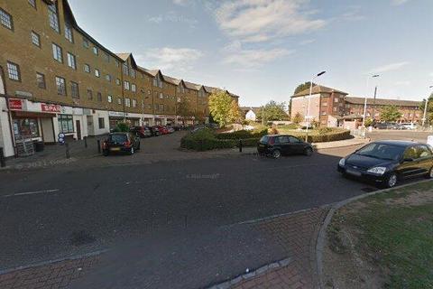 UB2 4XD 2 bed flat for sale